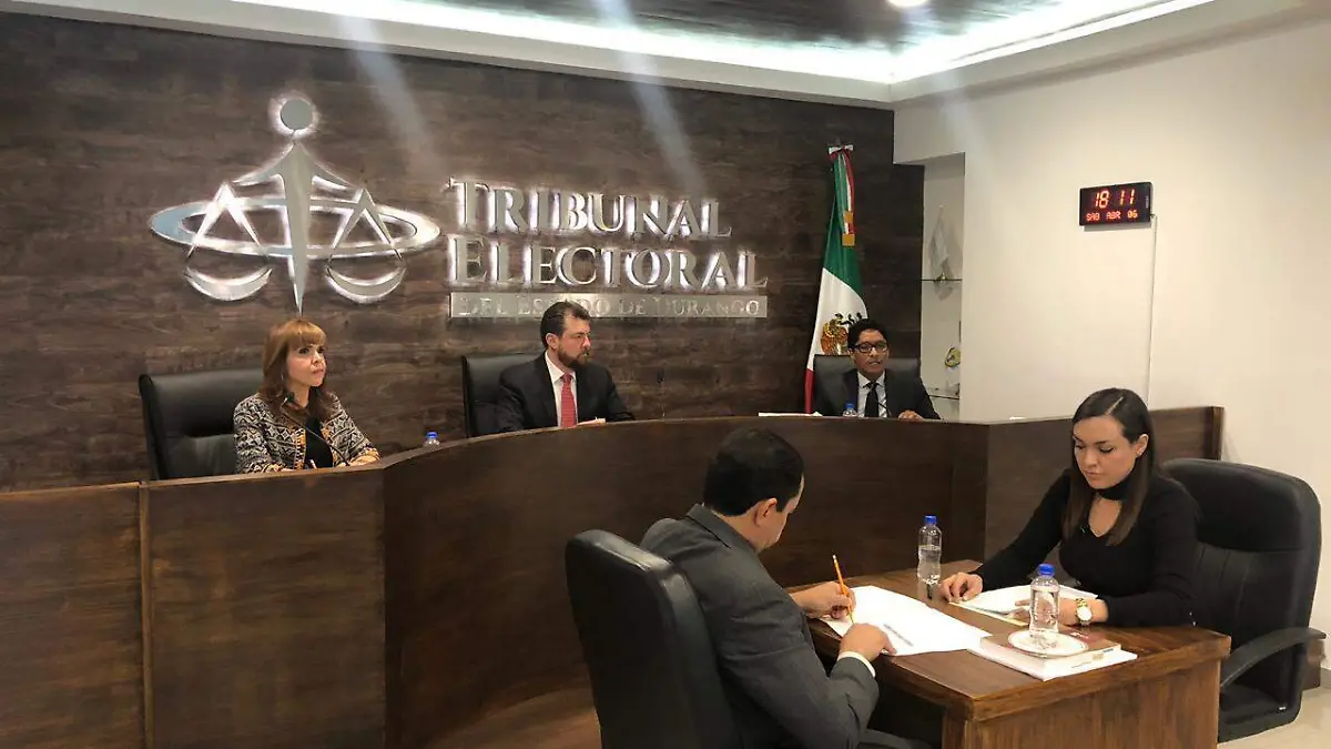 33 Ordena TEE al IEPC permitir el registro de candidatura común a Morena